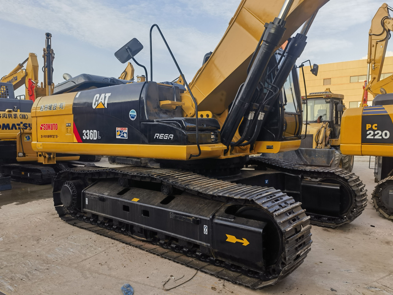 CATERPILLAR 336 DL - Pelle sur chenille: photos 5 CATERPILLAR 336 DL - Pelle sur chenille: photos 5