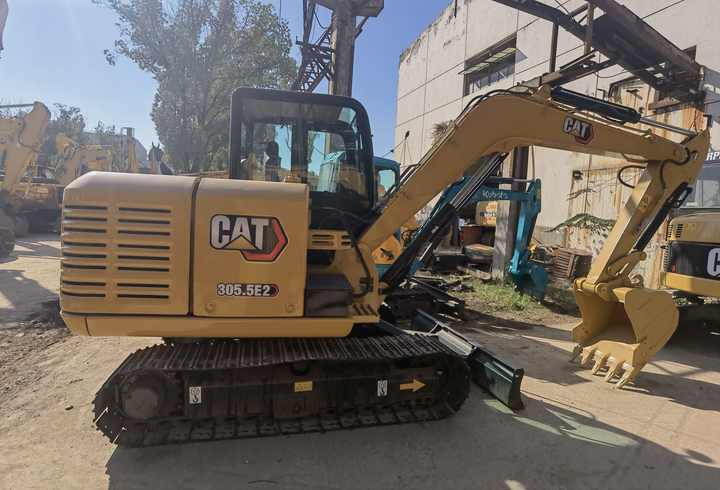 Caterpillar second hand excavator 305.5E2 digger excavator caterpillar 305.5E2 small excavator for sale - Pelle sur chenille: photos 4 Caterpillar second hand excavator 305.5E2 digger excavator caterpillar 305.5E2 small excavator for sale - Pelle sur chenille: photos 4