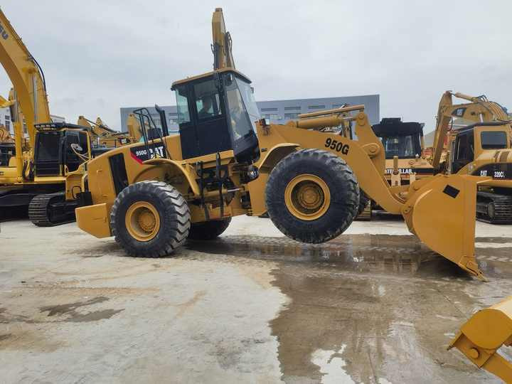 Cheap price pay loader Used CAT 950GC second hand CAT 950GC wheel front loader - Chargeuse sur pneus: photos 2 Cheap price pay loader Used CAT 950GC second hand CAT 950GC wheel front loader - Chargeuse sur pneus: photos 2