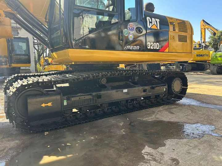 Cheap used excavators machine cat 320d2 for sale caterpillar machinery used excavator caterpillar - Pelle sur chenille: photos 2 Cheap used excavators machine cat 320d2 for sale caterpillar machinery used excavator caterpillar - Pelle sur chenille: photos 2
