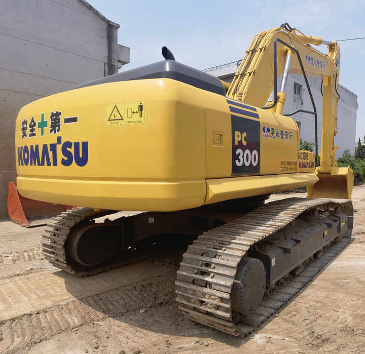 Hot Selling Japan Komatsu PC300-7 Excavators Crawler Excavator Used Pc300-7 at low Price for sale - Pelle sur chenille: photos 3 Hot Selling Japan Komatsu PC300-7 Excavators Crawler Excavator Used Pc300-7 at low Price for sale - Pelle sur chenille: photos 3