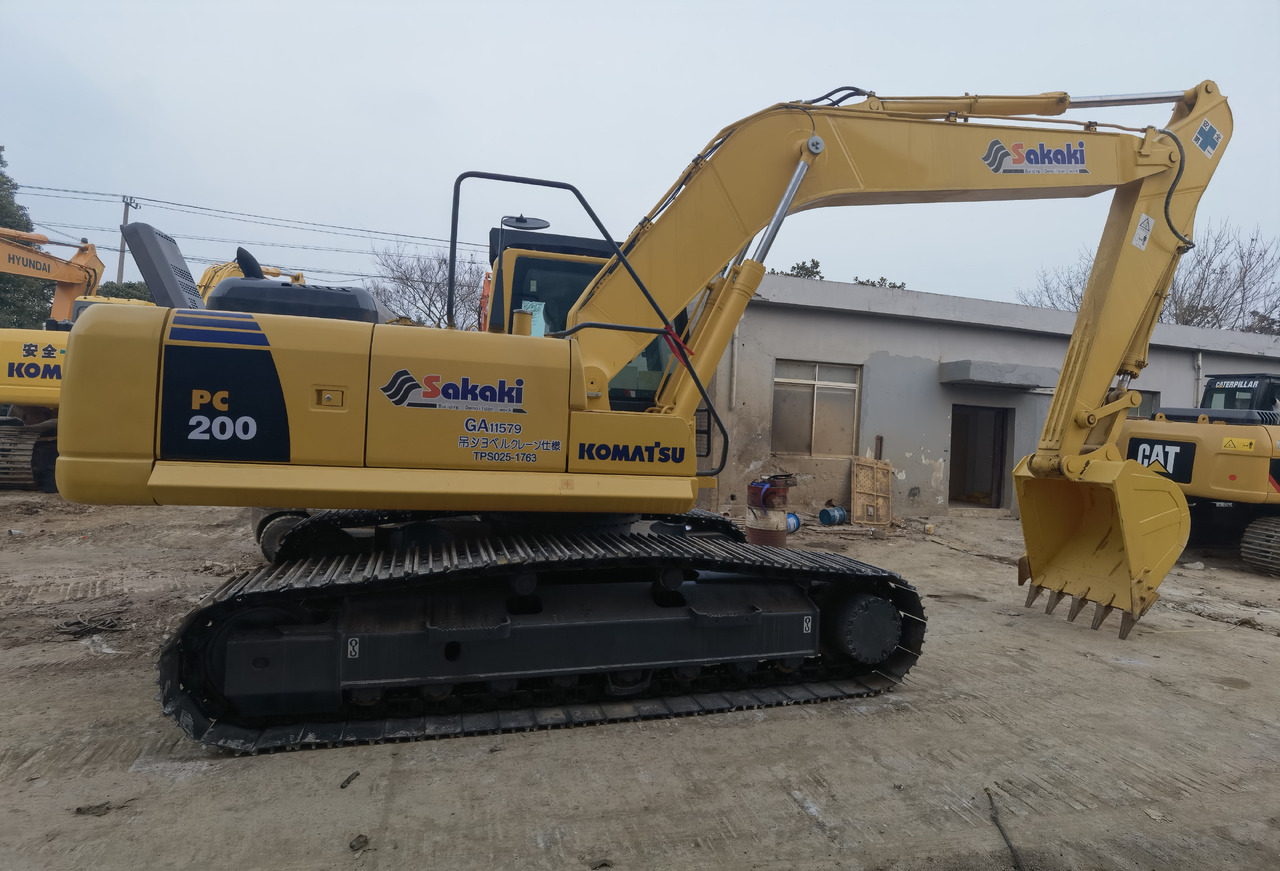 Komatsu PC200-8 Excavator - Pelle sur chenille: photos 5 Komatsu PC200-8 Excavator - Pelle sur chenille: photos 5