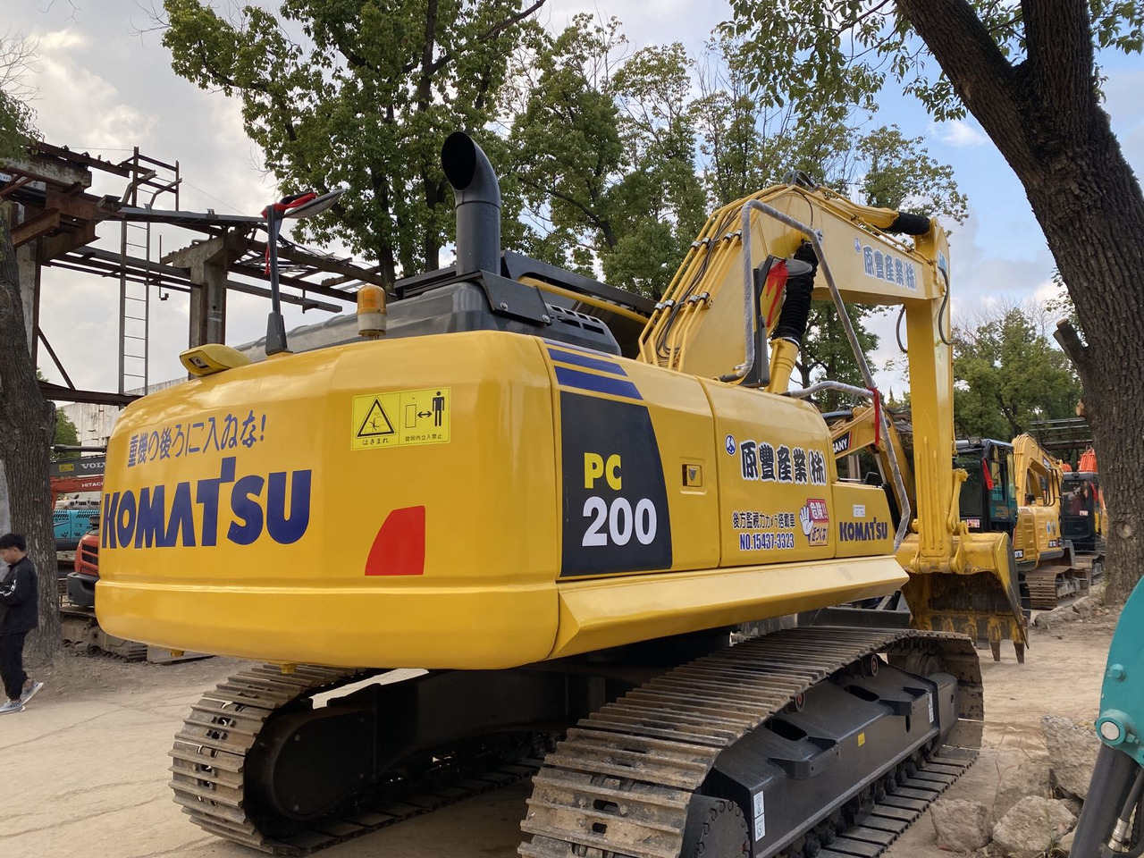 Komatsu PC200-8 Excavator - Pelle sur chenille: photos 3 Komatsu PC200-8 Excavator - Pelle sur chenille: photos 3
