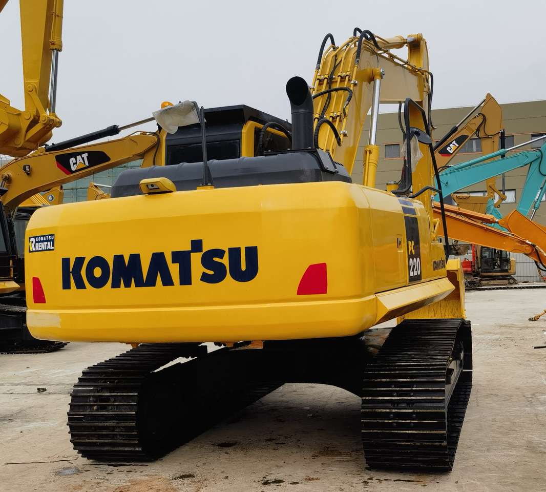 Komatsu PC220-8 Excavator - Pelle sur chenille: photos 4 Komatsu PC220-8 Excavator - Pelle sur chenille: photos 4