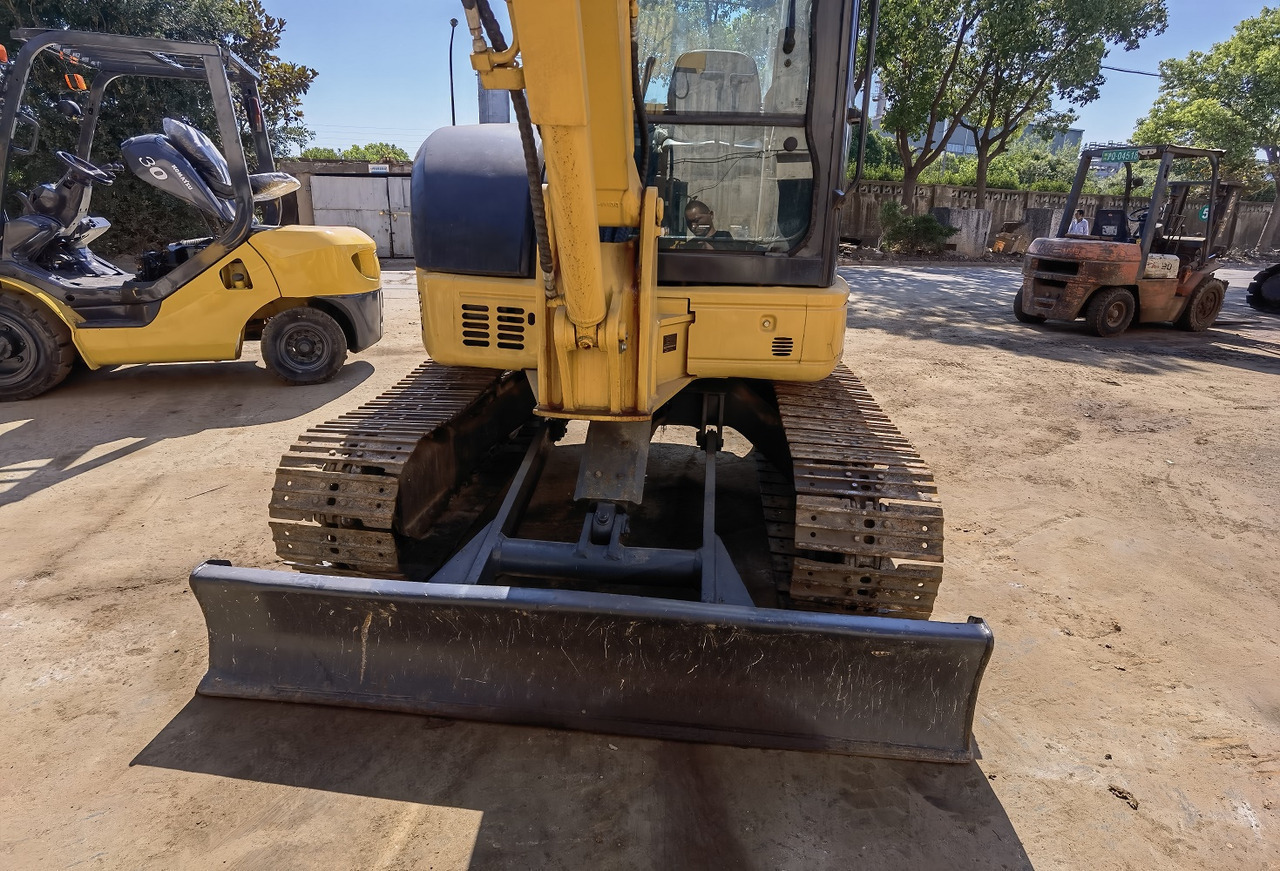 Komatsu PC55 - Mini pelle: photos 1 Komatsu PC55 - Mini pelle: photos 1