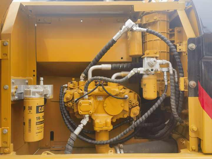 Pelle sur chenille Made in japan 20 ton caterpillar used cat excavator cat320d2 excavator used komatsu excavator for sale: photos 6
