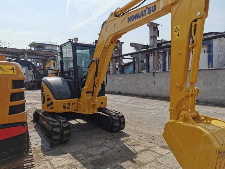 Orginal japan Brand Komatsu pc55MR-3 Used excavators pc55 mini excavator pc55MR excavator 5 tons Low price in stock - Mini pelle: photos 2 Orginal japan Brand Komatsu pc55MR-3 Used excavators pc55 mini excavator pc55MR excavator 5 tons Low price in stock - Mini pelle: photos 2