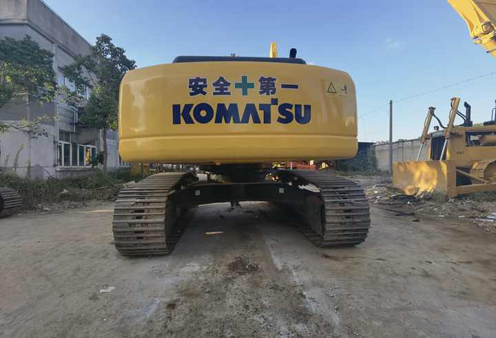 Used Original Japan Second Hand Komatsu PC300-7 Digger 30 ton Excavator Machine for sale - Pelle sur chenille: photos 2 Used Original Japan Second Hand Komatsu PC300-7 Digger 30 ton Excavator Machine for sale - Pelle sur chenille: photos 2