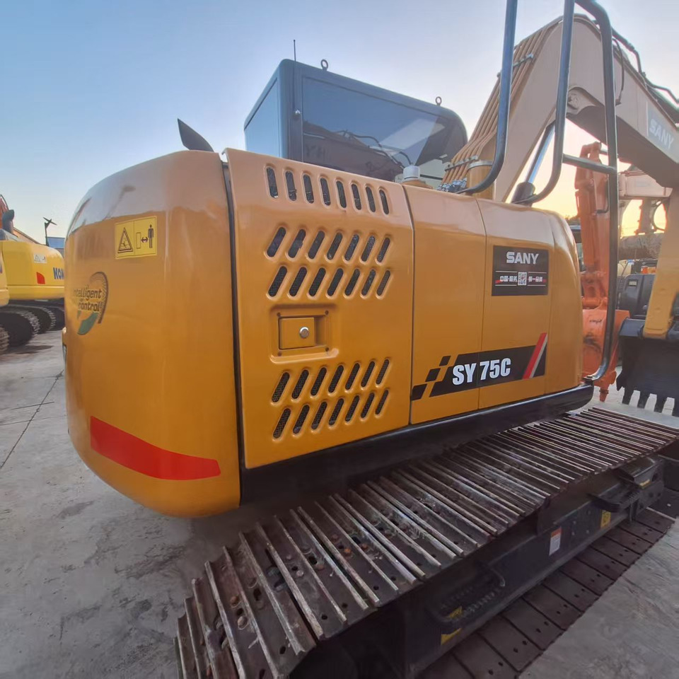 Used SANY 75c Excavator - Pelle sur chenille: photos 5 Used SANY 75c Excavator - Pelle sur chenille: photos 5