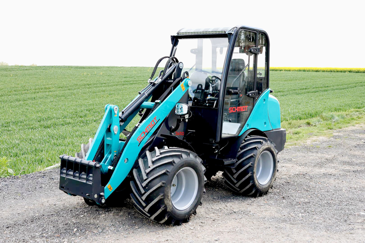 SCHMiDT 3650 - Yanmar engine - Chargeuse sur pneus: photos 2 SCHMiDT 3650 - Yanmar engine - Chargeuse sur pneus: photos 2