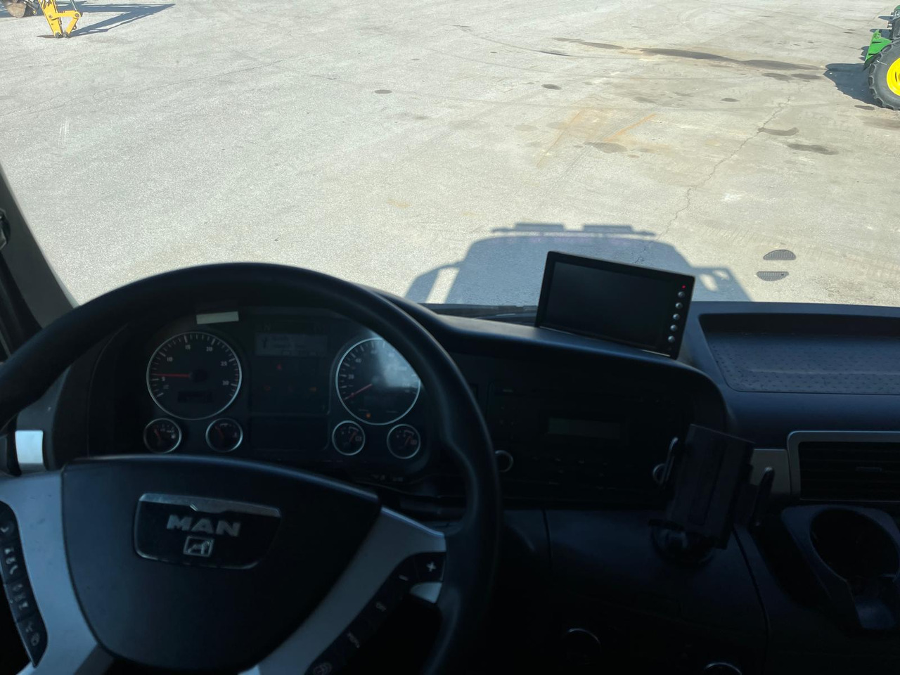 Camion grumier pour transport de bois MAN TGS 33.480: photos 12