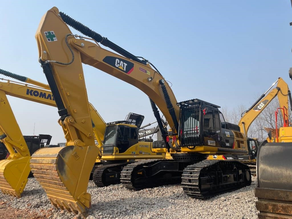 CAT 340  - Pelle sur chenille: photos 1 CAT 340  - Pelle sur chenille: photos 1