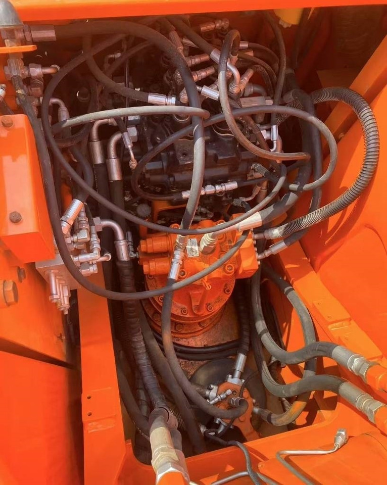 Pelle sur chenille Doosan 150: photos 8