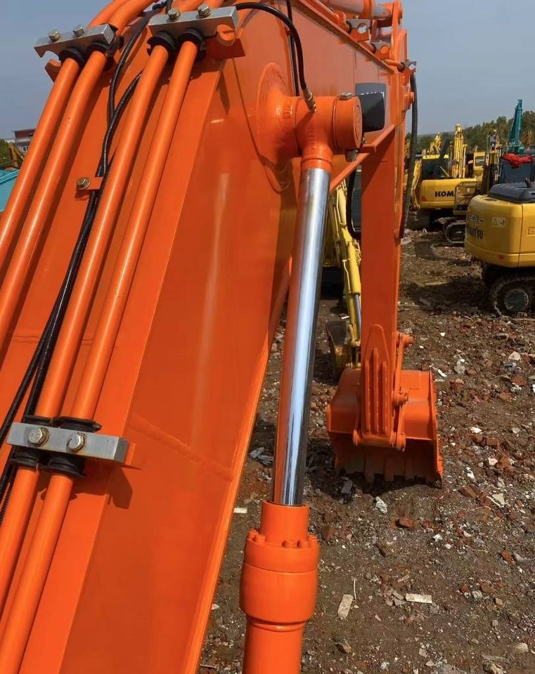 Doosan DH 150 - Pelle sur chenille: photos 4 Doosan DH 150 - Pelle sur chenille: photos 4