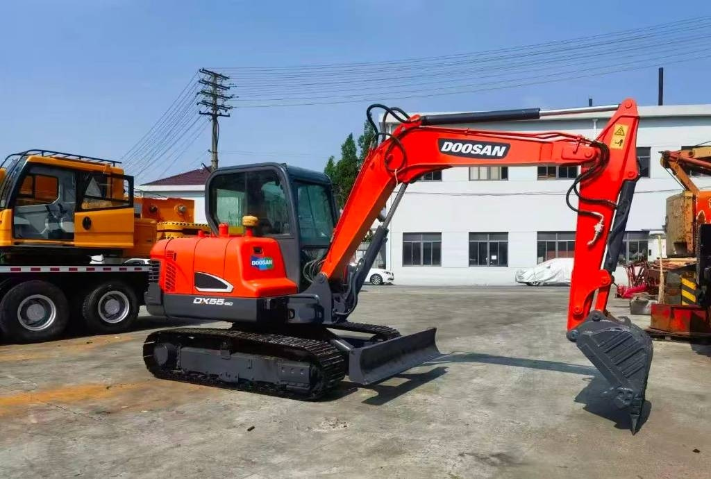 Doosan DH 55 - Mini pelle: photos 1 Doosan DH 55 - Mini pelle: photos 1