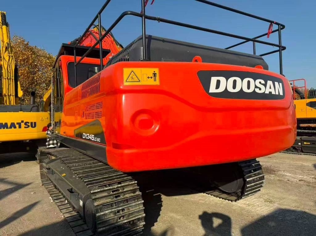 Doosan DX345LC-9C - Pelle sur chenille: photos 3 Doosan DX345LC-9C - Pelle sur chenille: photos 3