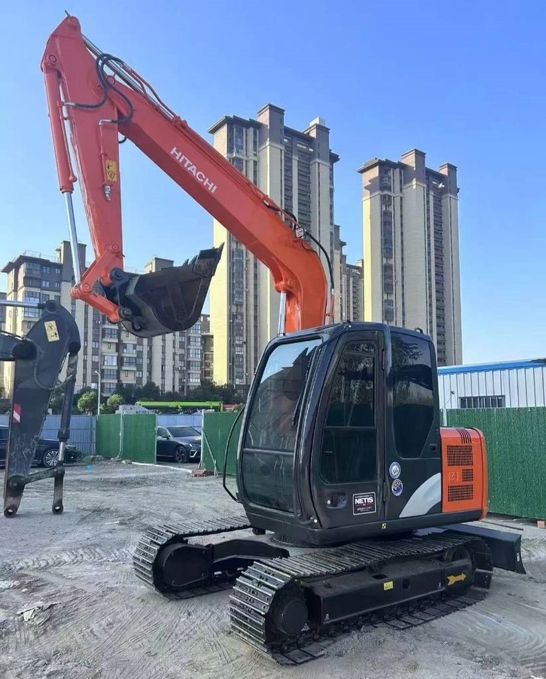 Mini pelle Hitachi 70: photos 9