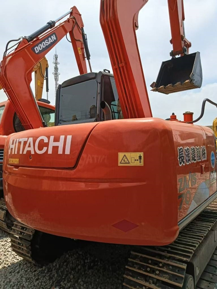 Hitachi ZX 70  - Mini pelle: photos 5 Hitachi ZX 70  - Mini pelle: photos 5