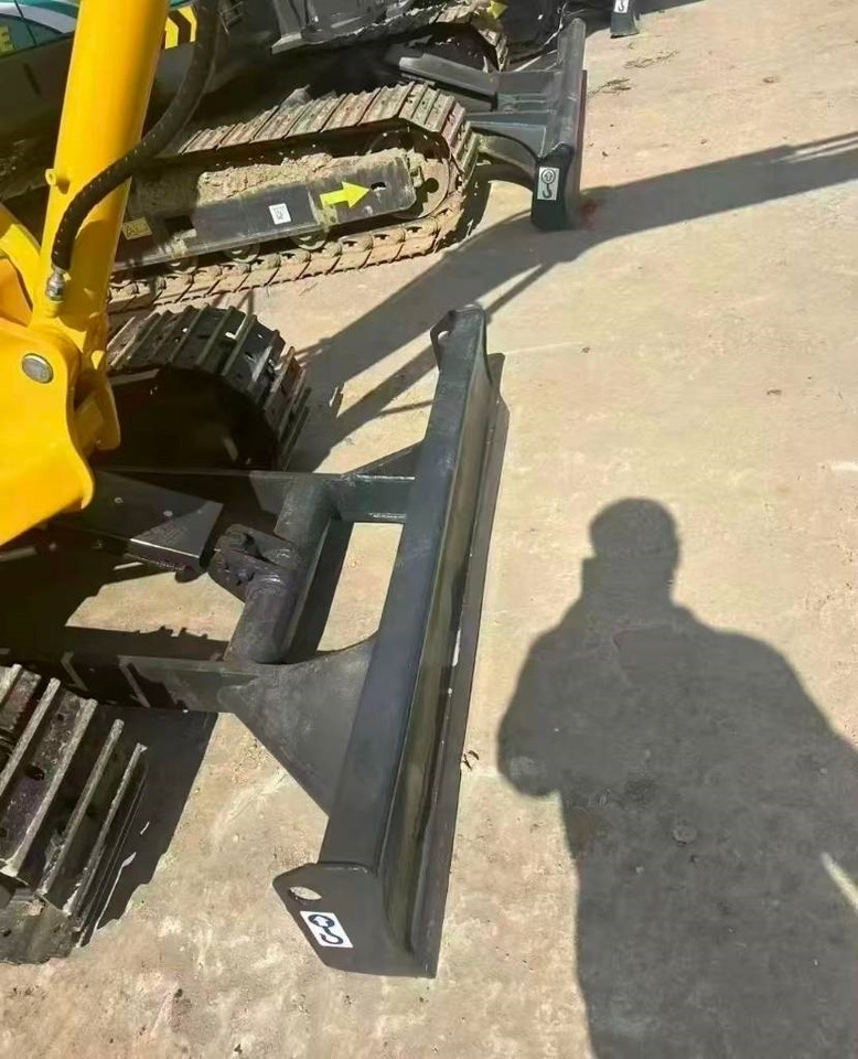 Komatsu PC 30  - Mini pelle: photos 3 Komatsu PC 30  - Mini pelle: photos 3