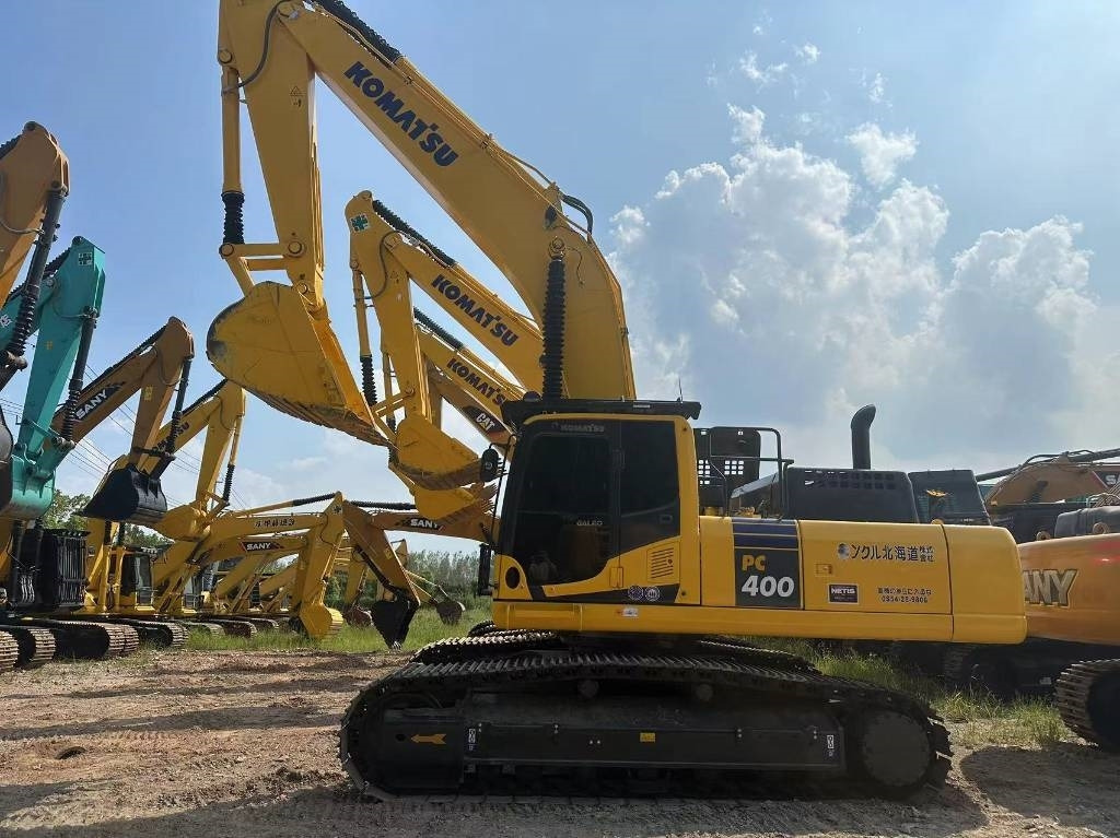 Komatsu PC 400-8 - Pelle sur chenille: photos 1 Komatsu PC 400-8 - Pelle sur chenille: photos 1