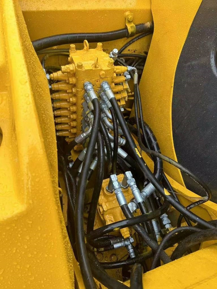 Komatsu PC 60  - Mini pelle: photos 5 Komatsu PC 60  - Mini pelle: photos 5