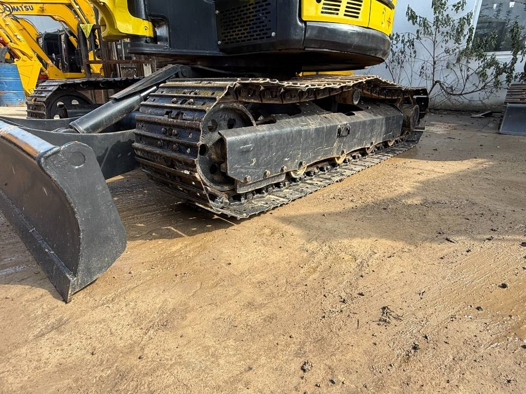 Pelle sur chenille Yanmar Vio 55: photos 7