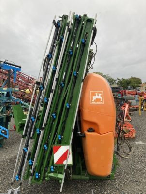 Amazone UF 1201 PREMIUM - Pulvé porté: photos 5 Amazone UF 1201 PREMIUM - Pulvé porté: photos 5