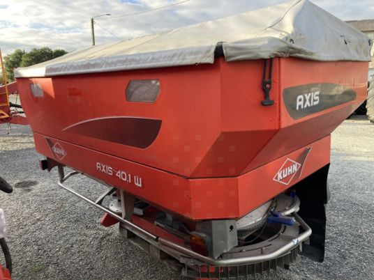 Kuhn AXIS 40.1W - Distributeur d'engrais: photos 2 Kuhn AXIS 40.1W - Distributeur d'engrais: photos 2