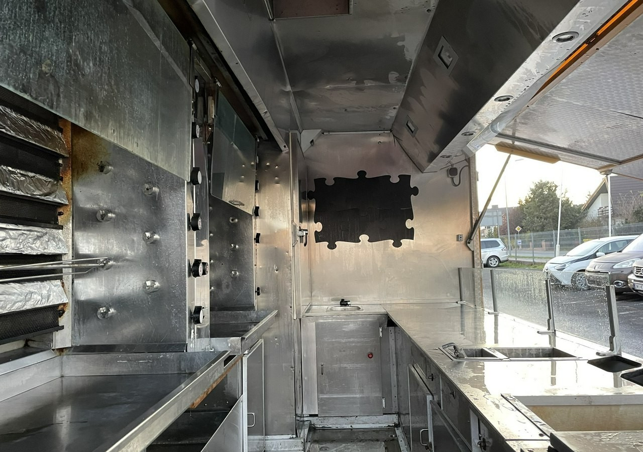 Fiat Ducato Autosklep Autogrill Gastronomiczny Food Truck Foodtruck 68tkm 3500 - Autre matériel: photos 4 Fiat Ducato Autosklep Autogrill Gastronomiczny Food Truck Foodtruck 68tkm 3500 - Autre matériel: photos 4