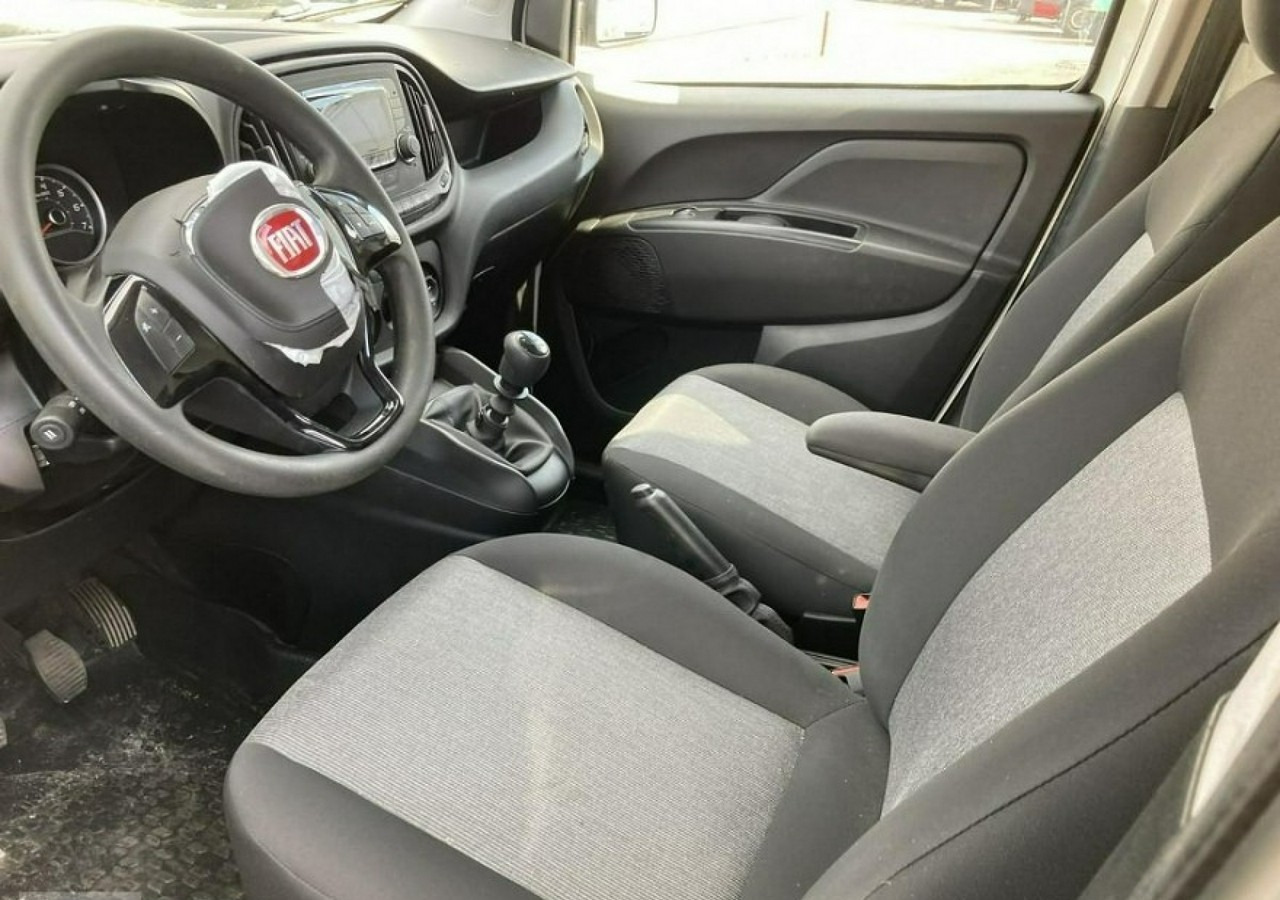 Fiat Doblo Fiat Doblo MAXI 1,6 jtd ECO Flex 105KM Klima 2021 Salon PL - Fourgon utilitaire: photos 5 Fiat Doblo Fiat Doblo MAXI 1,6 jtd ECO Flex 105KM Klima 2021 Salon PL - Fourgon utilitaire: photos 5