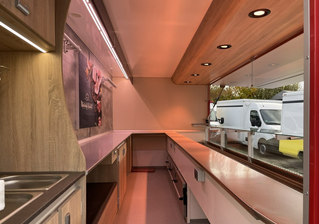 Fiat Ducato Autosklep wędlin Gastronomiczna food truck foodtruck sklep Borco 202 - Camion magasin: photos 4 Fiat Ducato Autosklep wędlin Gastronomiczna food truck foodtruck sklep Borco 202 - Camion magasin: photos 4