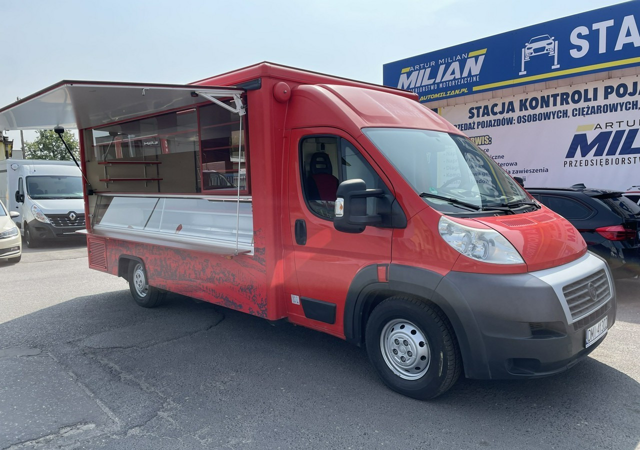 Fiat Ducato Autosklep wędlin Gastronomiczny Food Truck Foodtruck Sklep Borco 201 - Camion magasin: photos 3 Fiat Ducato Autosklep wędlin Gastronomiczny Food Truck Foodtruck Sklep Borco 201 - Camion magasin: photos 3