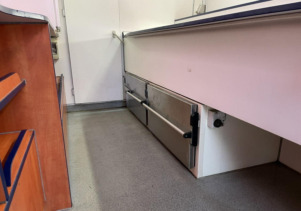 Camion magasin Fiat Ducato Autosklep wędlin Gastronomiczny Food Truck Foodtruck Sklep Borco 350: photos 15 Camion magasin Fiat Ducato Autosklep wędlin Gastronomiczny Food Truck Foodtruck Sklep Borco 350: photos 15