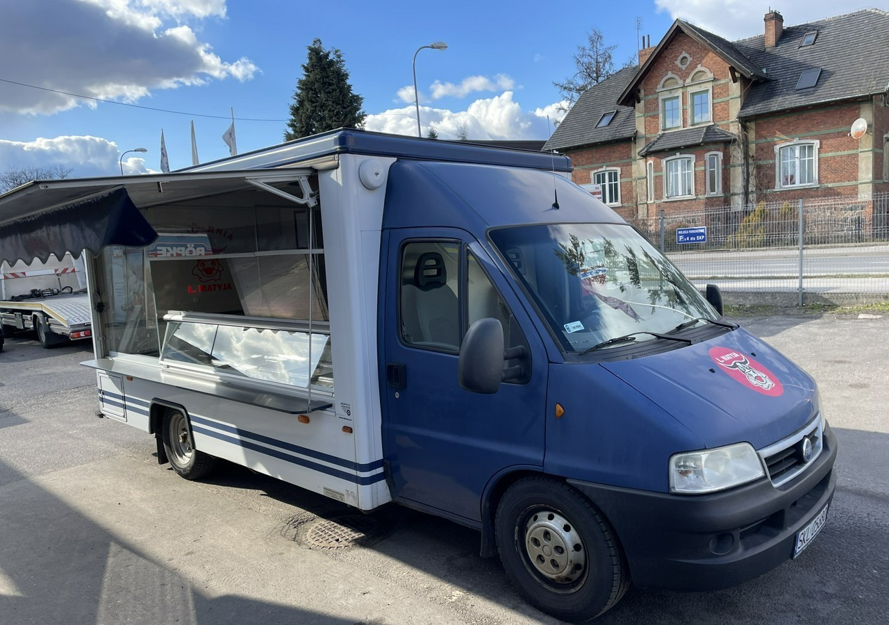 Fiat Ducato Autosklep wędlin Gastronomiczny food truck foodtruck sklep 2006 - Camion magasin: photos 2 Fiat Ducato Autosklep wędlin Gastronomiczny food truck foodtruck sklep 2006 - Camion magasin: photos 2