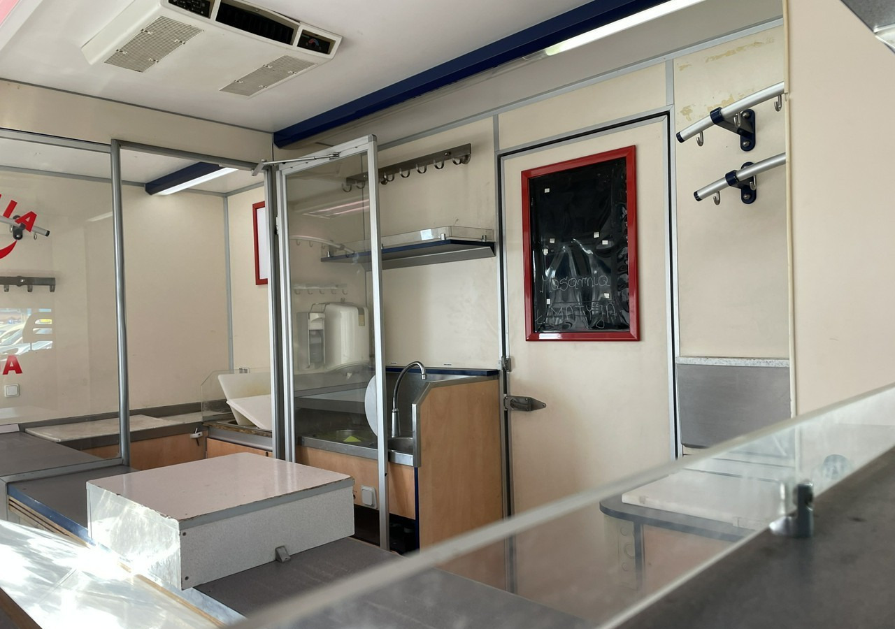 Camion magasin Fiat Ducato Autosklep wędlin Gastronomiczny food truck foodtruck sklep 2006: photos 9