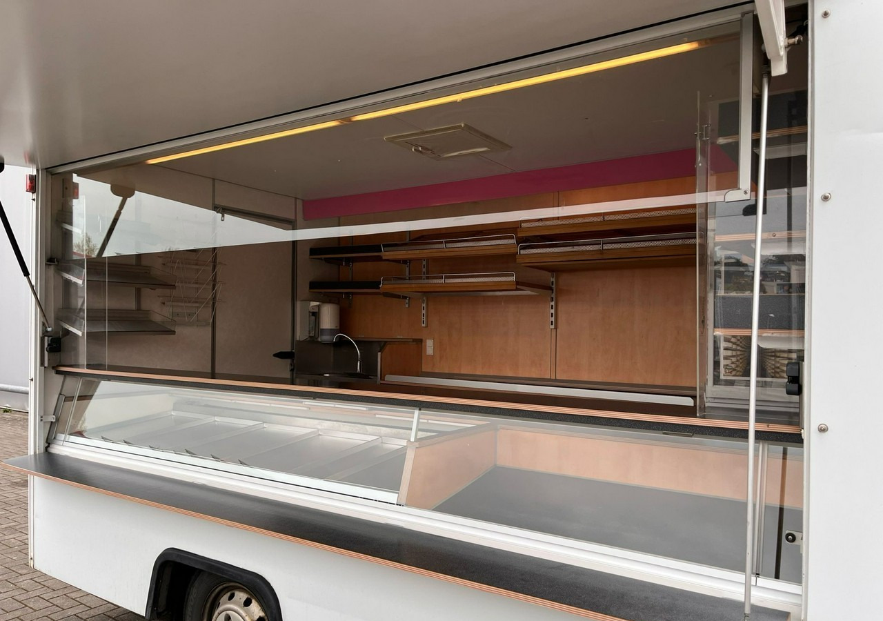 Fiat Ducato Ducato Autosklep Gastronomiczny Food Truck Foodtruck sklep Borco 200 - Camion magasin: photos 2 Fiat Ducato Ducato Autosklep Gastronomiczny Food Truck Foodtruck sklep Borco 200 - Camion magasin: photos 2