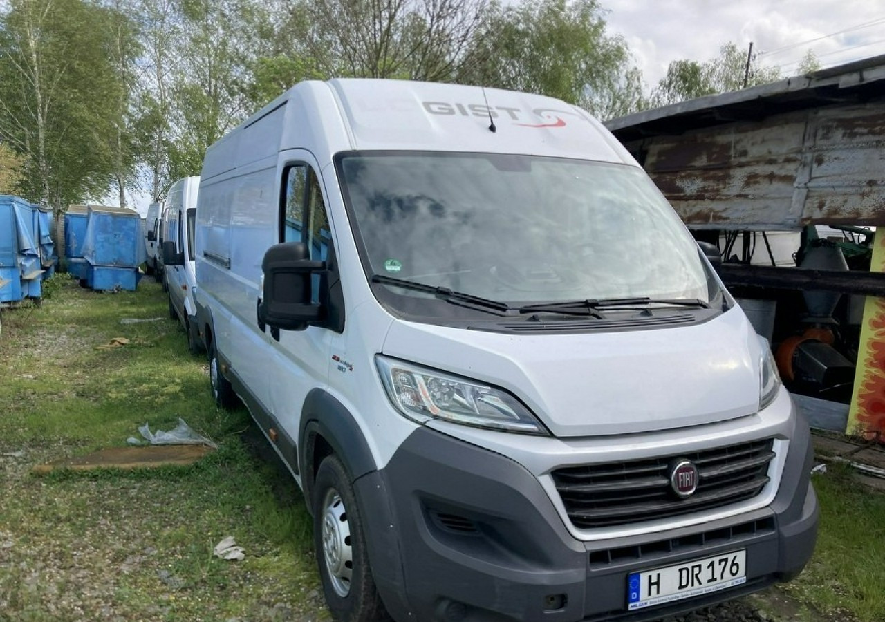 Fiat Ducato - Fourgon utilitaire: photos 2 Fiat Ducato - Fourgon utilitaire: photos 2
