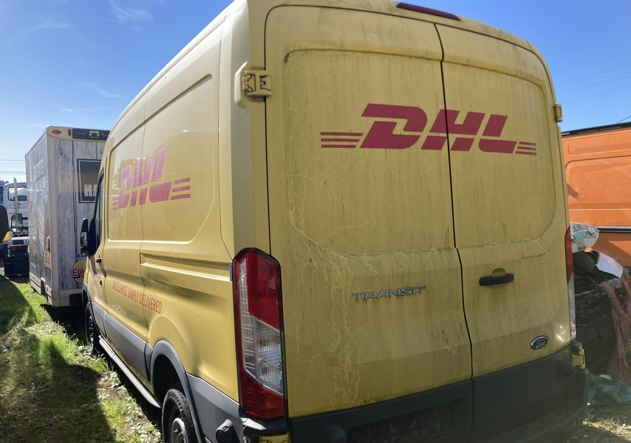 Ford Transit Transit 2.2 Klima 2016 - Fourgon utilitaire: photos 5 Ford Transit Transit 2.2 Klima 2016 - Fourgon utilitaire: photos 5
