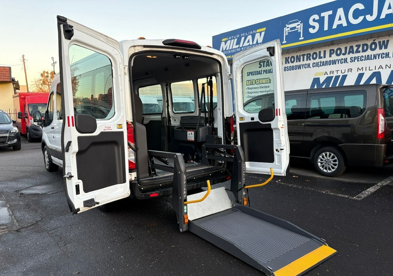 Ford Transit VIII Transit do przewozu Niepełnosprawnych 3 Wózki inwalida Rrampa 2020 - Voiture: photos 2 Ford Transit VIII Transit do przewozu Niepełnosprawnych 3 Wózki inwalida Rrampa 2020 - Voiture: photos 2