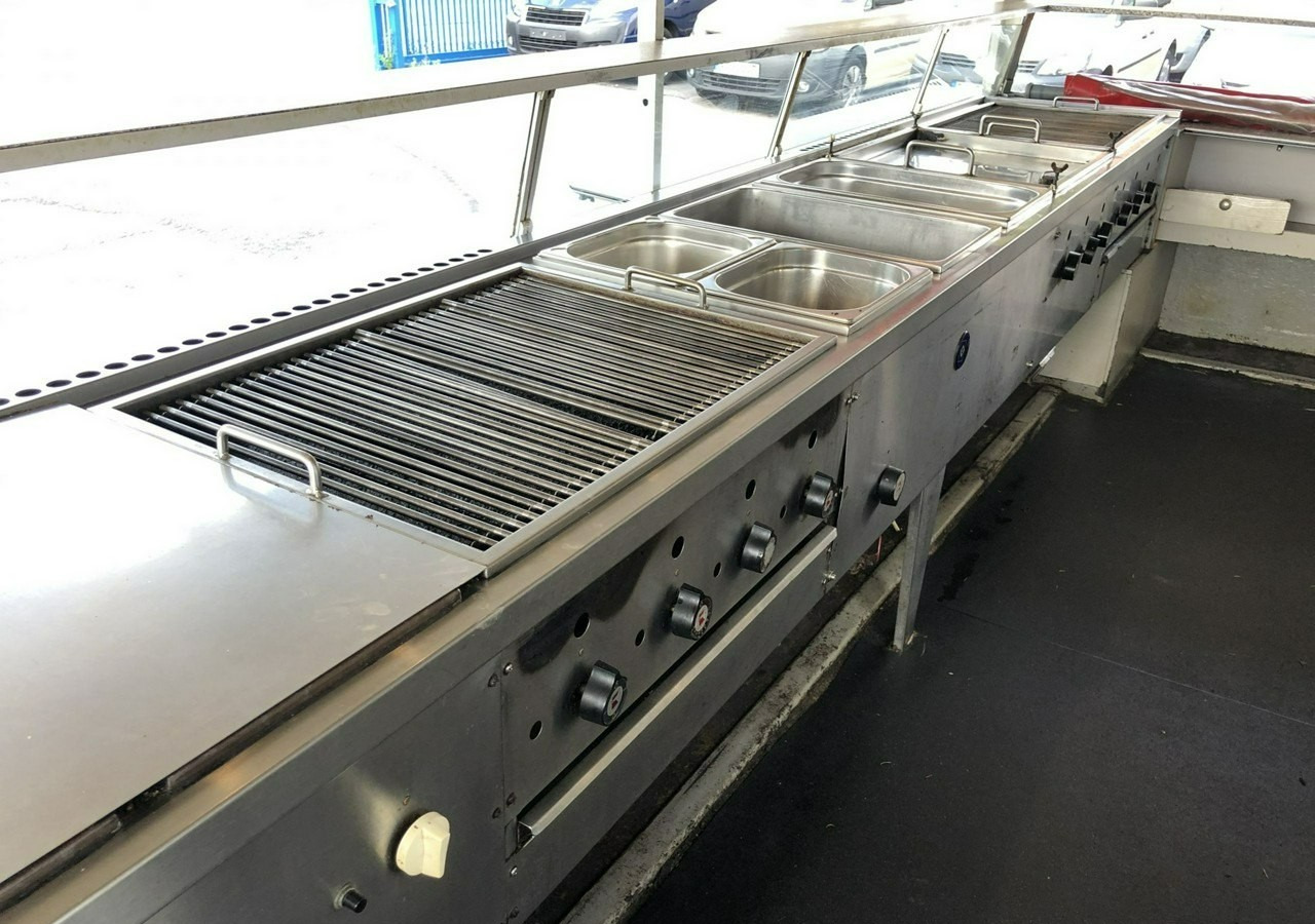 Inna Inny Autosklep Gastronomicznay Foodtruck sklep Food truck Gril imbis Borc - Remorque magasin: photos 2 Inna Inny Autosklep Gastronomicznay Foodtruck sklep Food truck Gril imbis Borc - Remorque magasin: photos 2