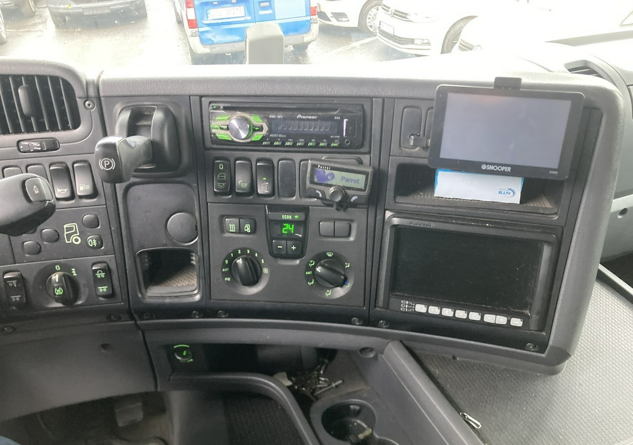 Inna Inny Scania G320 Wózek PALFINGER Firanka Plandeka plandeka Moffett 2012 - Utilitaire plateau baché: photos 5 Inna Inny Scania G320 Wózek PALFINGER Firanka Plandeka plandeka Moffett 2012 - Utilitaire plateau baché: photos 5