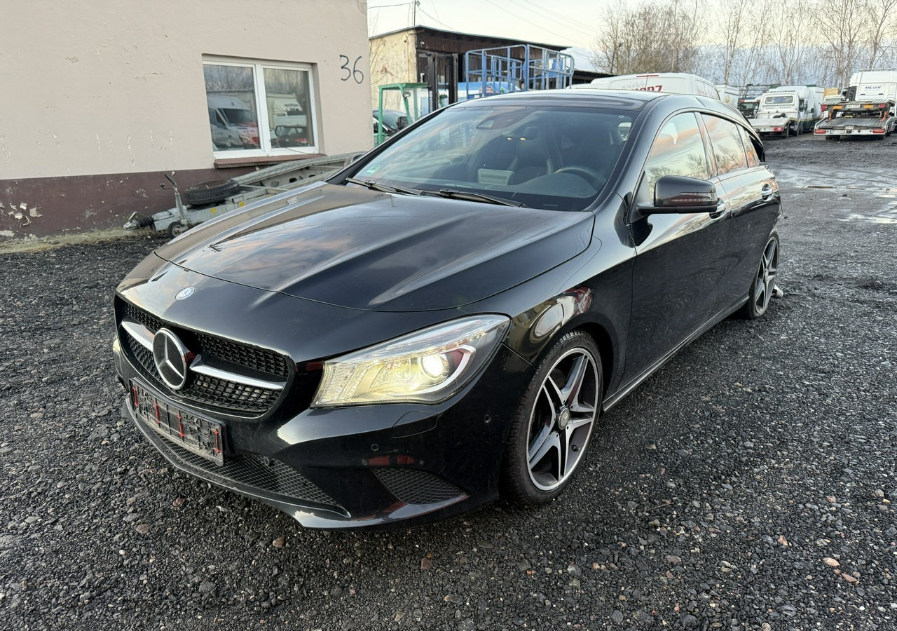 Mercedes-Benz Klasa CLA C117/X117 Mercedes-Benz Klasa CLA Mercedes CLA 250 4MATIC 2.0-210KM Bogate wyposażenie 2016 - Voiture: photos 3 Mercedes-Benz Klasa CLA C117/X117 Mercedes-Benz Klasa CLA Mercedes CLA 250 4MATIC 2.0-210KM Bogate wyposażenie 2016 - Voiture: photos 3