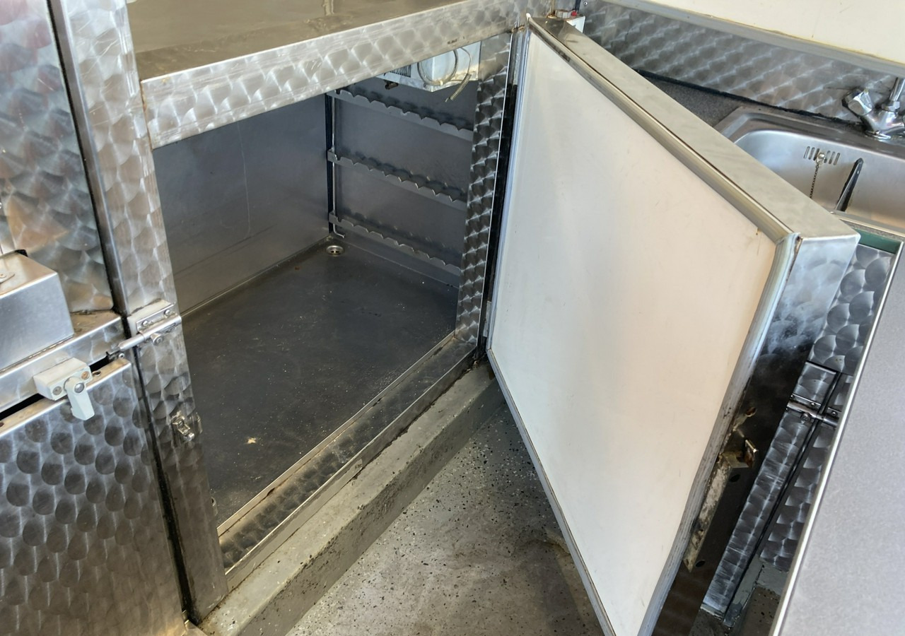 Camion magasin Mercedes-Benz Sprinter Autosklep Grill kurczak Gastronomiczny Food Truck Foodtruck sklep 20: photos 18