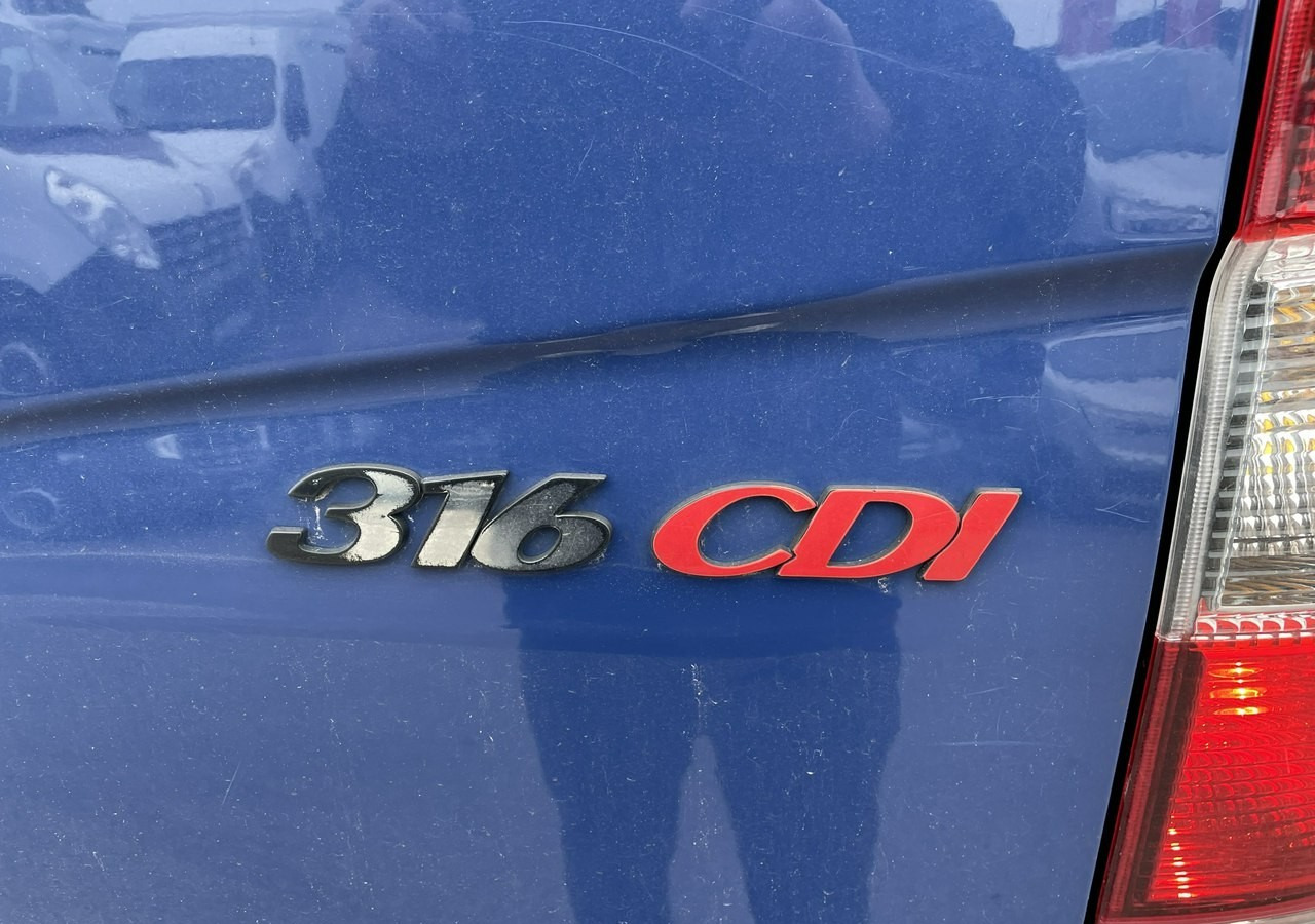 Utilitaire double cabine Mercedes-Benz Sprinter Sprinter 316 Maxi Brygadówka 6-osob dokka doka Klima 2010: photos 11 Utilitaire double cabine Mercedes-Benz Sprinter Sprinter 316 Maxi Brygadówka 6-osob dokka doka Klima 2010: photos 11