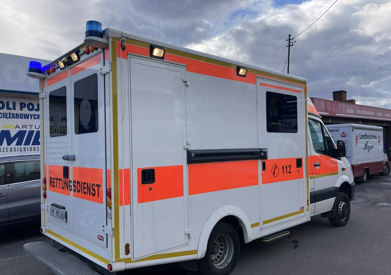 Mercedes-Benz Sprinter Sprinter 519 Karetka 4X4 Ambulans MODEL 2017 - Ambulance: photos 5 Mercedes-Benz Sprinter Sprinter 519 Karetka 4X4 Ambulans MODEL 2017 - Ambulance: photos 5