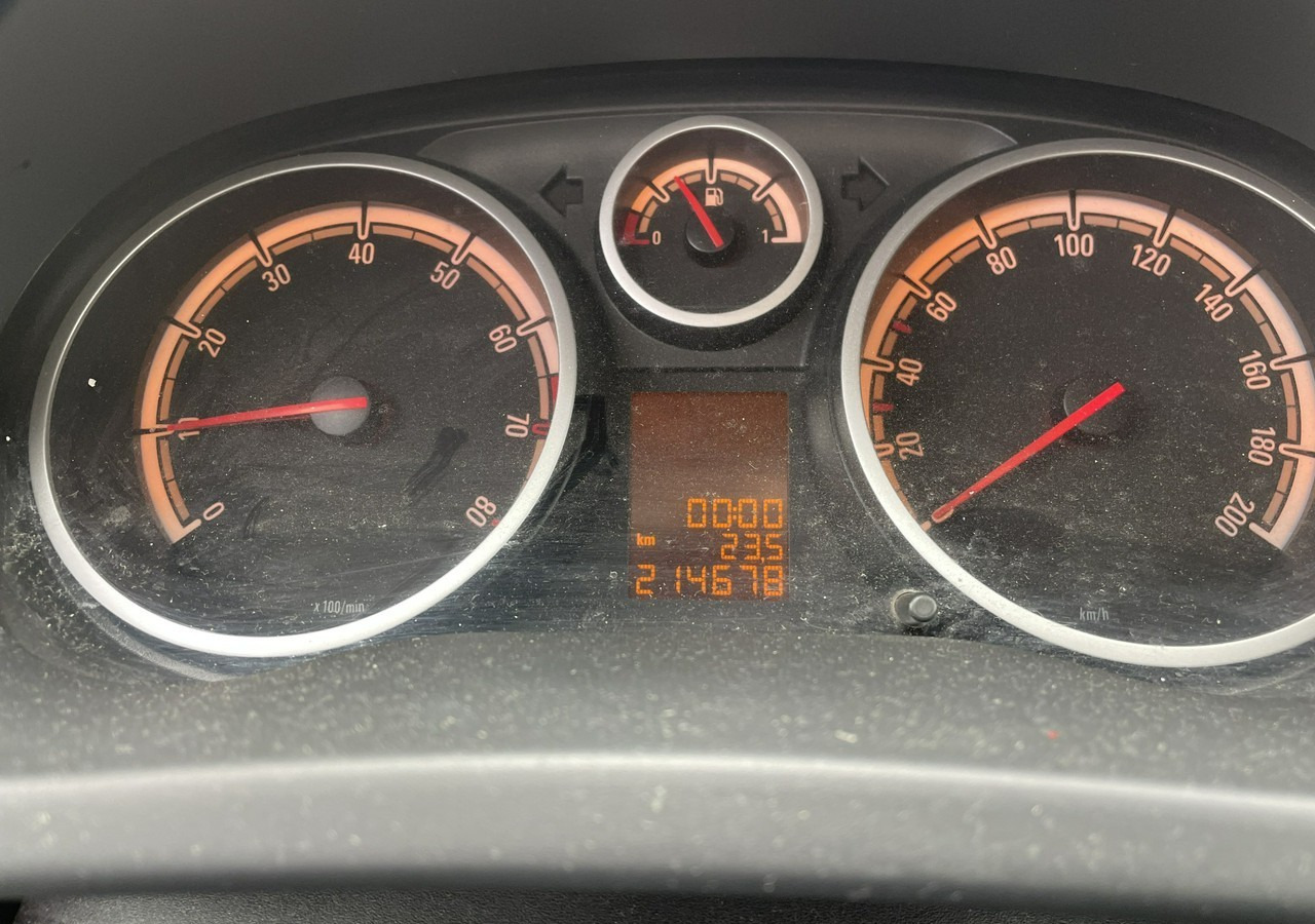 Voiture à hayon Opel Corsa D Opel Corsa 1,2-16V 80KM Klima 2008: photos 7