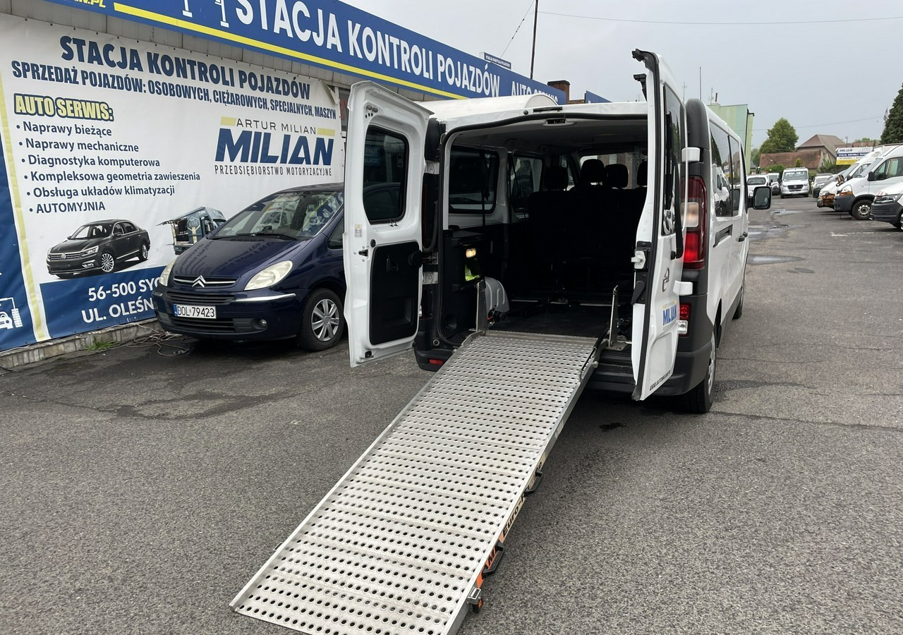 Opel Vivaro III Vivaro dla Niepełnosprawnych Inwalida Rampa na 2 Wózki 2019 PFRON - Voiture: photos 3 Opel Vivaro III Vivaro dla Niepełnosprawnych Inwalida Rampa na 2 Wózki 2019 PFRON - Voiture: photos 3