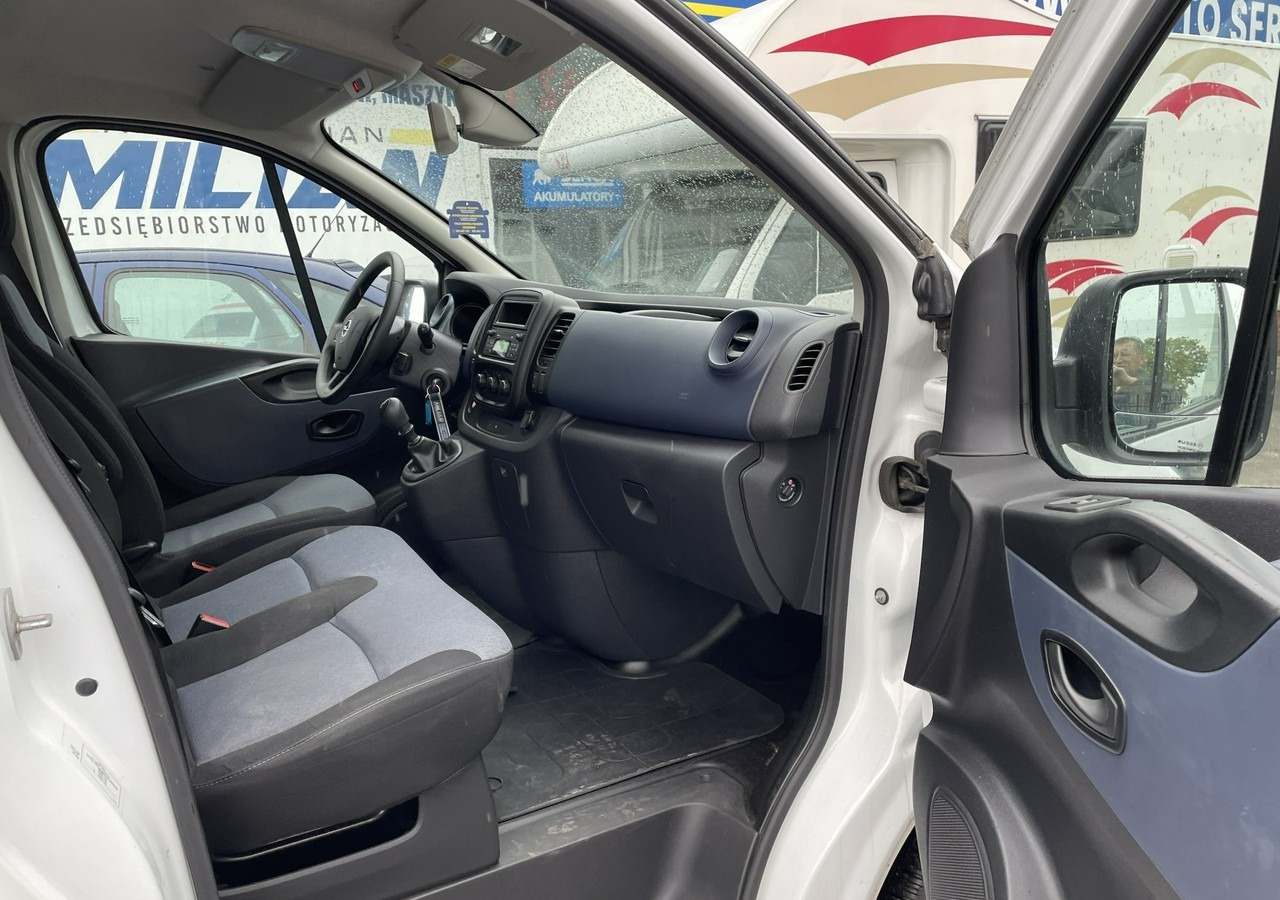 Opel Vivaro III Vivaro dla Niepełnosprawnych Inwalida Rampa na 2 Wózki 2019 PFRON - Voiture: photos 5 Opel Vivaro III Vivaro dla Niepełnosprawnych Inwalida Rampa na 2 Wózki 2019 PFRON - Voiture: photos 5
