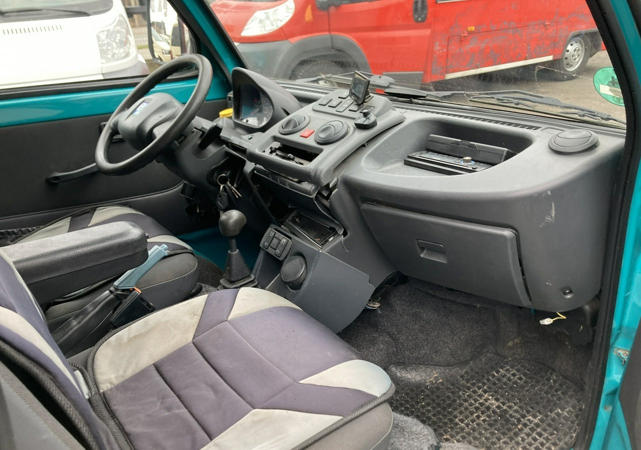 Piaggio Piaggio porter Maxi Wywrotka bliżniacze koła 2017 - crédit-bail Piaggio Piaggio porter Maxi Wywrotka bliżniacze koła 2017: photos 8