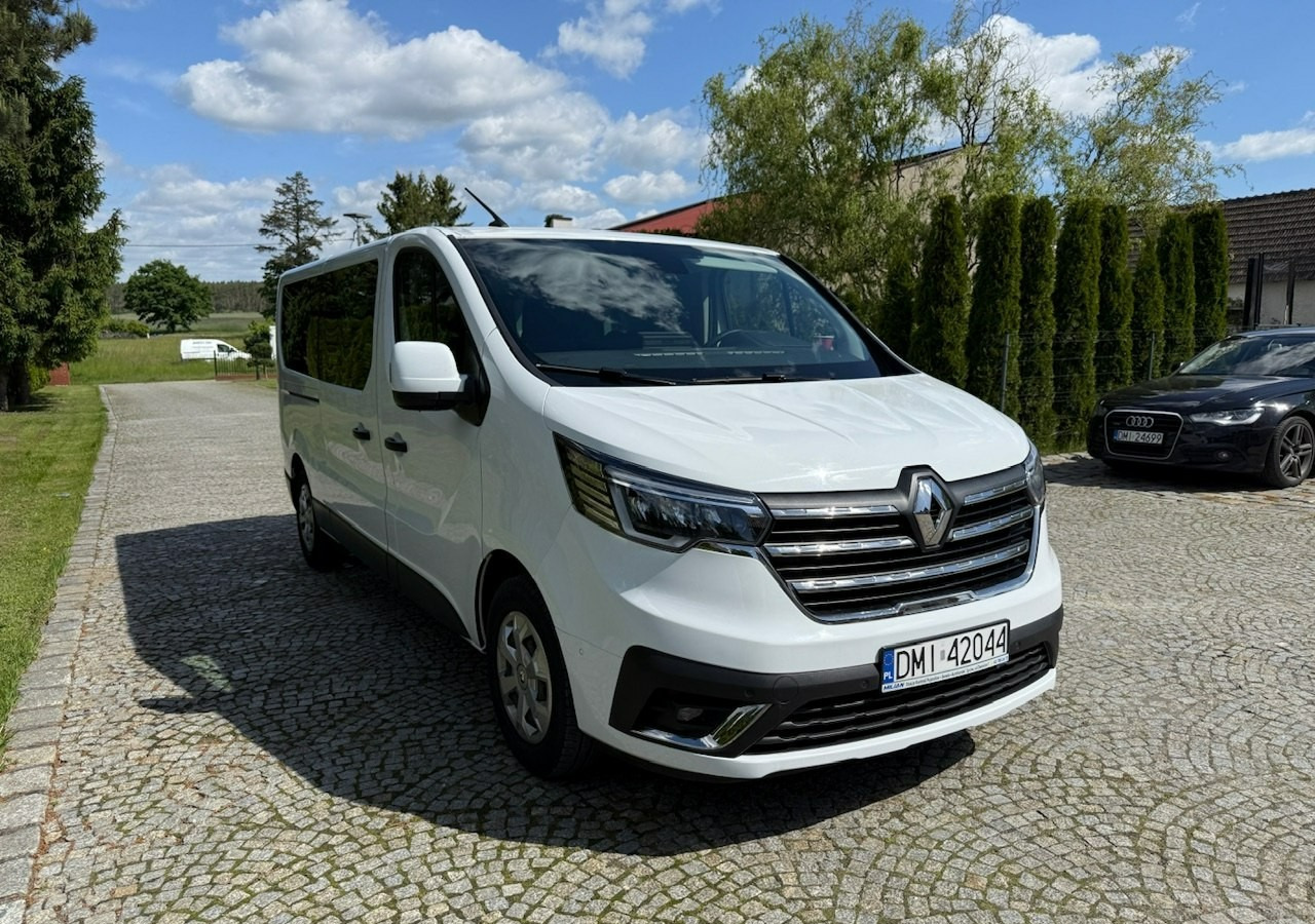 Renault Trafic III 2.0dci 110KM L2H1 LONG 9-osobowy 2xKlima Navi Kamera 2022 - Voiture: photos 5 Renault Trafic III 2.0dci 110KM L2H1 LONG 9-osobowy 2xKlima Navi Kamera 2022 - Voiture: photos 5
